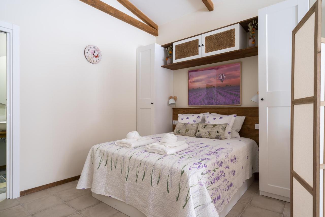 Le Provencal De Coup De Coeur Appartements Valenza Esterno foto